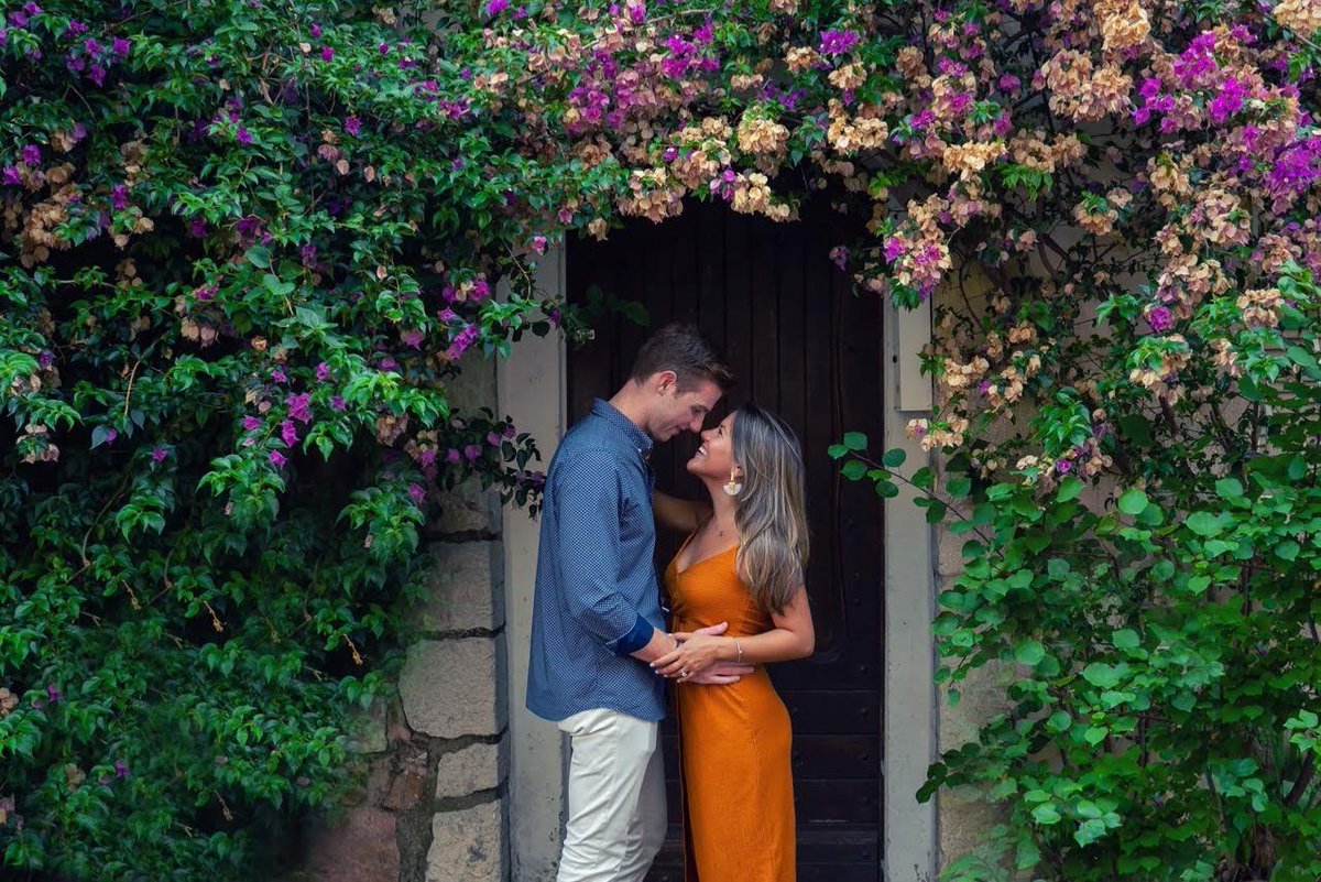 B_Jewelers's tweet photo. Congratulations to Konner and Melanie on their engagement!! Read about their #MeantToB love story and adorable proposal by clicking the link below! #proposal #lovestory #engagement
https://t.co/RMbzeGaLWl https://t.co/5O2RWW4Ris