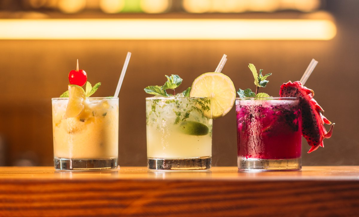 ZEDaerospace's tweet photo. ZED welcomes all passengers to a full bar that is sure to lift your spirits!
Enjoy yourself!
#flyZED #RediscoverTravel #Lifestyle https://t.co/WIlt7cJLQh