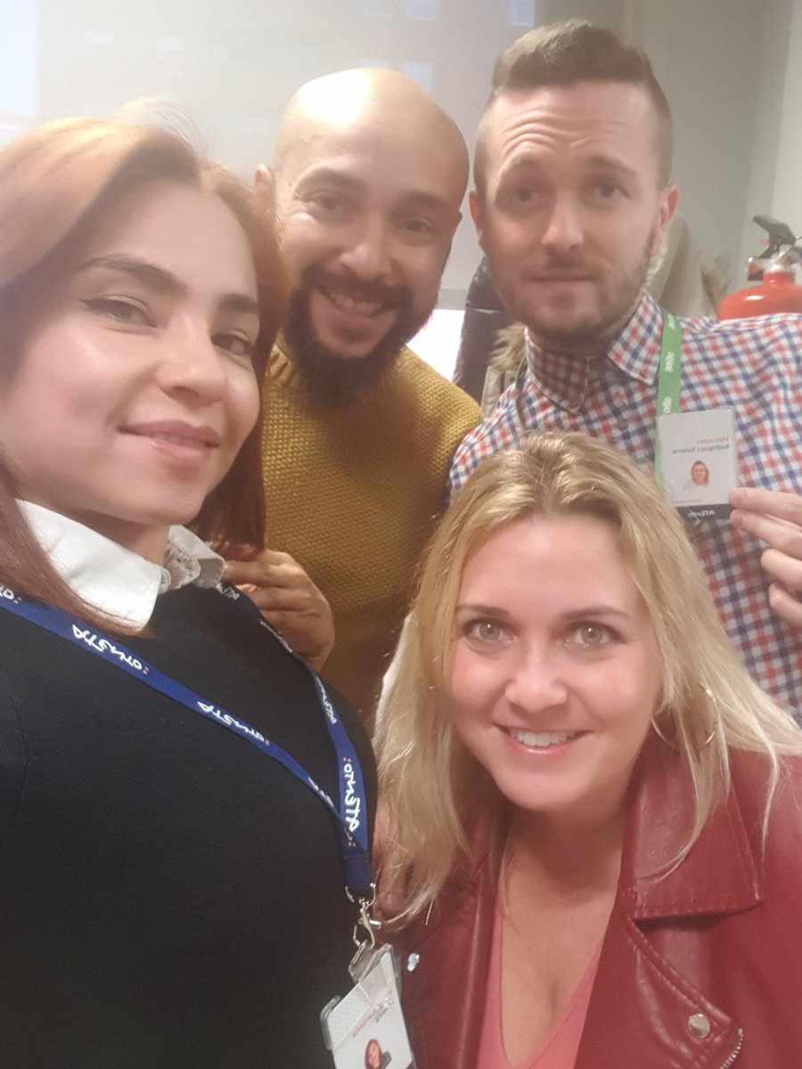 Csilveira19's tweet photo. Trabajando en equipo que ganamos todos.
#CSilveiraAtentoFortius2019
#PremiosFortius2019 https://t.co/xVJuEbaAry