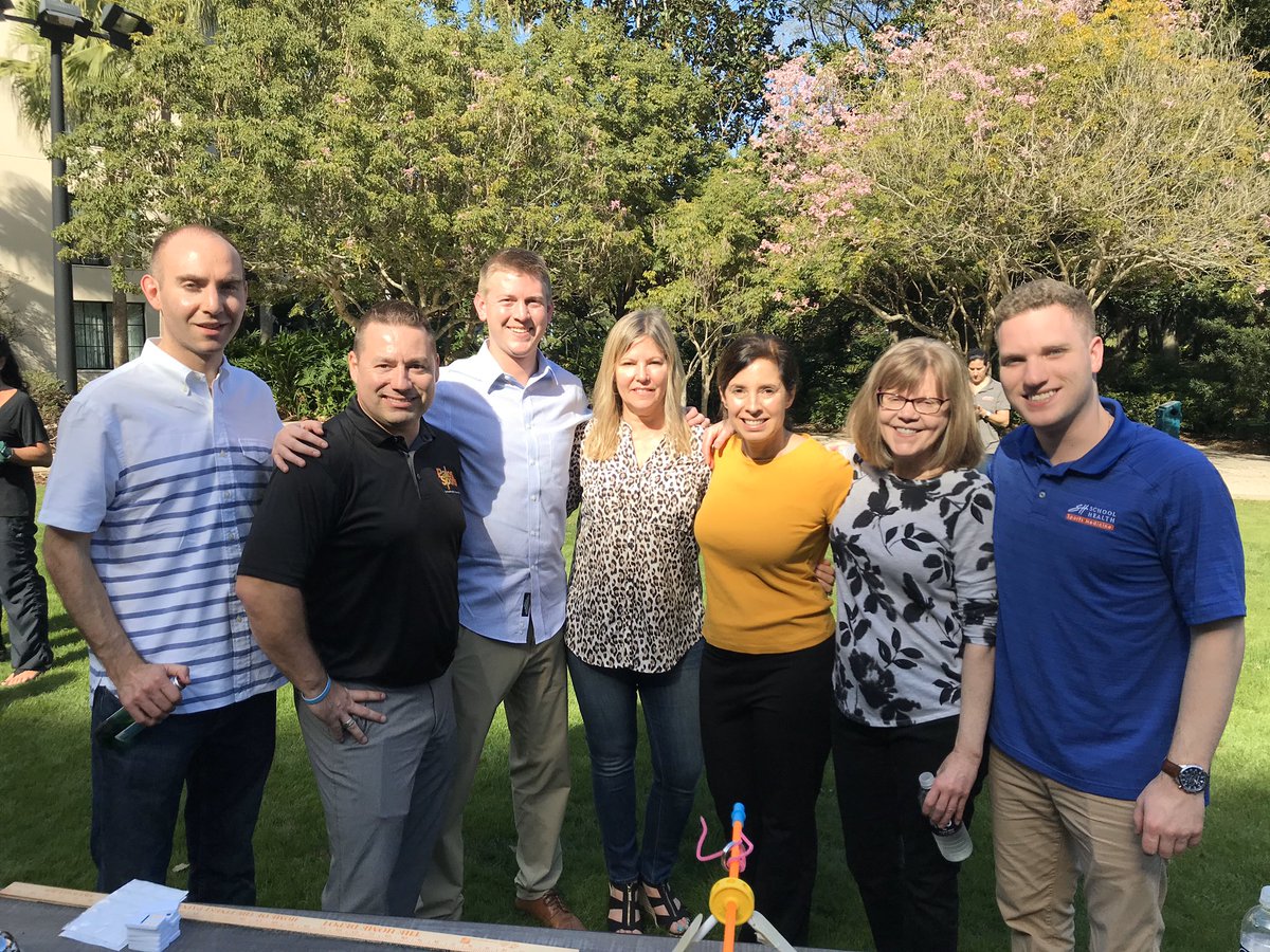 KirkSundstrom's tweet photo. Great week down in Orlando at our annual @schoolhealth National Sales Meeting! Always an awesome/fun way to kickoff a new year by getting together with the rest of our SH team and vendor partners that make this company so successful! #WinningByWorkingTogether #SHSalesMeeting https://t.co/lFfrwwkR8Z