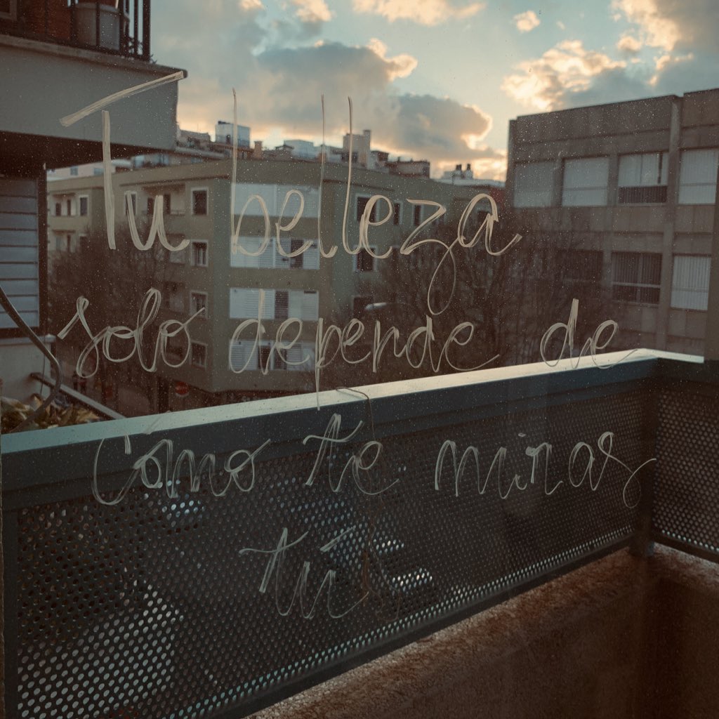 aubacarrio's tweet photo. Working on #themirrorproject https://t.co/VKBPmg5XRB