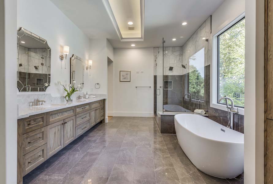 Anderson_Canyon's tweet photo. We love these new shots of our 1828 Marshall St custom home project developed by Mazzarino Construction &amp; Development! #houstonarchitect #singlefamilyhome #customhomedesign #luxuryhome #newconstruction https://t.co/8QuRnEbERW