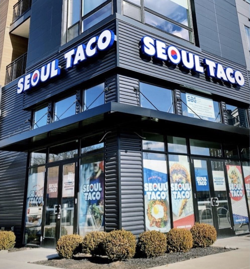 SeoulTaco's tweet photo. The wait is over! 🙌🏼 Our newest #STL location opens in #TheGrove on Wednesday, January 22nd! Swipe 👉🏼 to take a sneak peak at the local art inside made by @merlotism 😋 #SeoulTaco https://t.co/MKYHVXjeA0