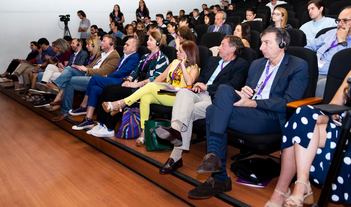 YFUChile's tweet photo. Primer Seminario Internacional YFU "Juventud, Ciudadanía y Globalización", 14 de enero 2020.
Discutimos y reflexionamos acerca de las oportunidades y desafíos de los jóvenes de américa latina, en compañía de un excelente grupo de panelistas y moderadores.
¡Gracias a todos! https://t.co/LEAjnBk52O