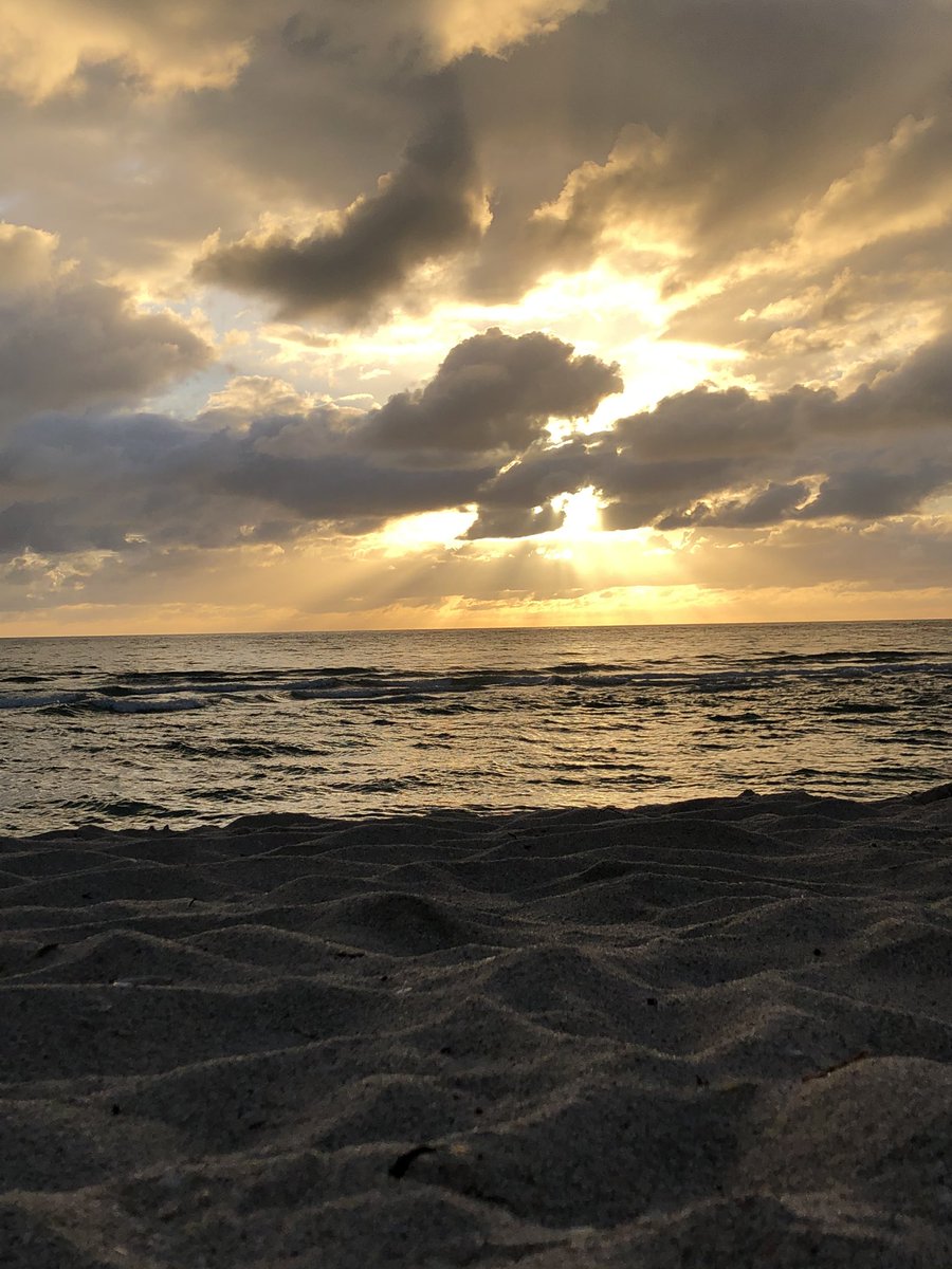 LavergneNikki's tweet image. And just like that, it’s over.☹️
I was waiting for that moment when I hear something and my brain gets triggered. Today was the day! Super excited about the next training endeavor I’m going to attempt.
Teachers- APPLY TO PRESENT at conferences! You’ll get back more than you give!