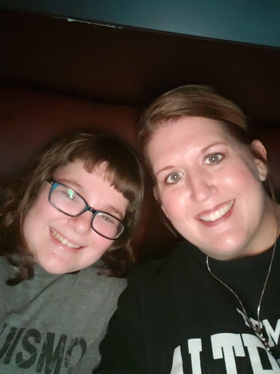 melaniegray_phi's tweet photo. @ParkwoodHill House of Altruismo won a trip to the movies &amp; we had a blast! @KISDCounseling @KellerISDSEL https://t.co/ADUdx4Glsn