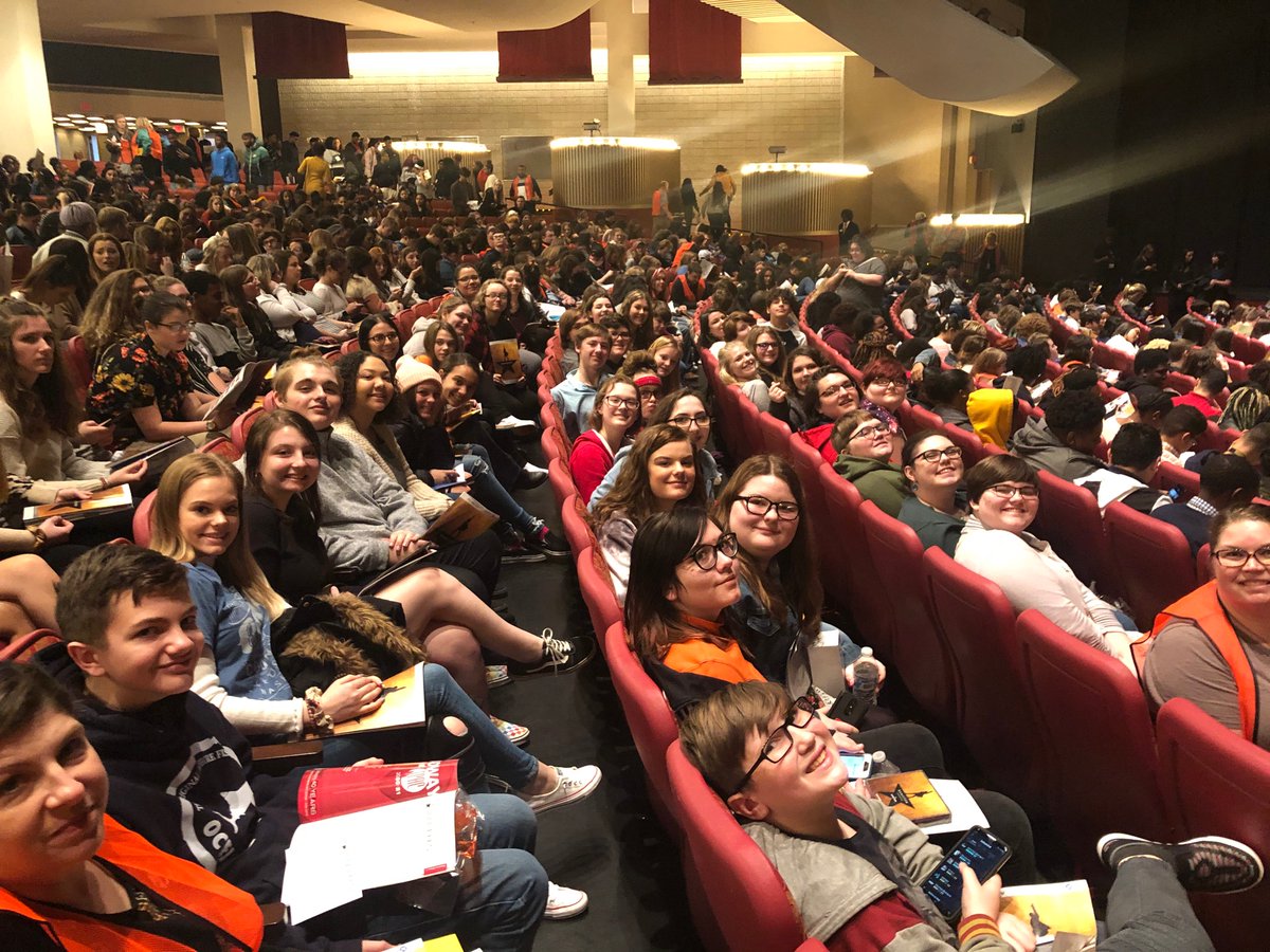 RULHMusic's tweet photo. Thank you @HamiltonMusical, @Gilder_Lehrman, and @tpac for an unforgettable experience for our students at @rulhsd! #philiptour #eduham https://t.co/FtYhzt6QlA