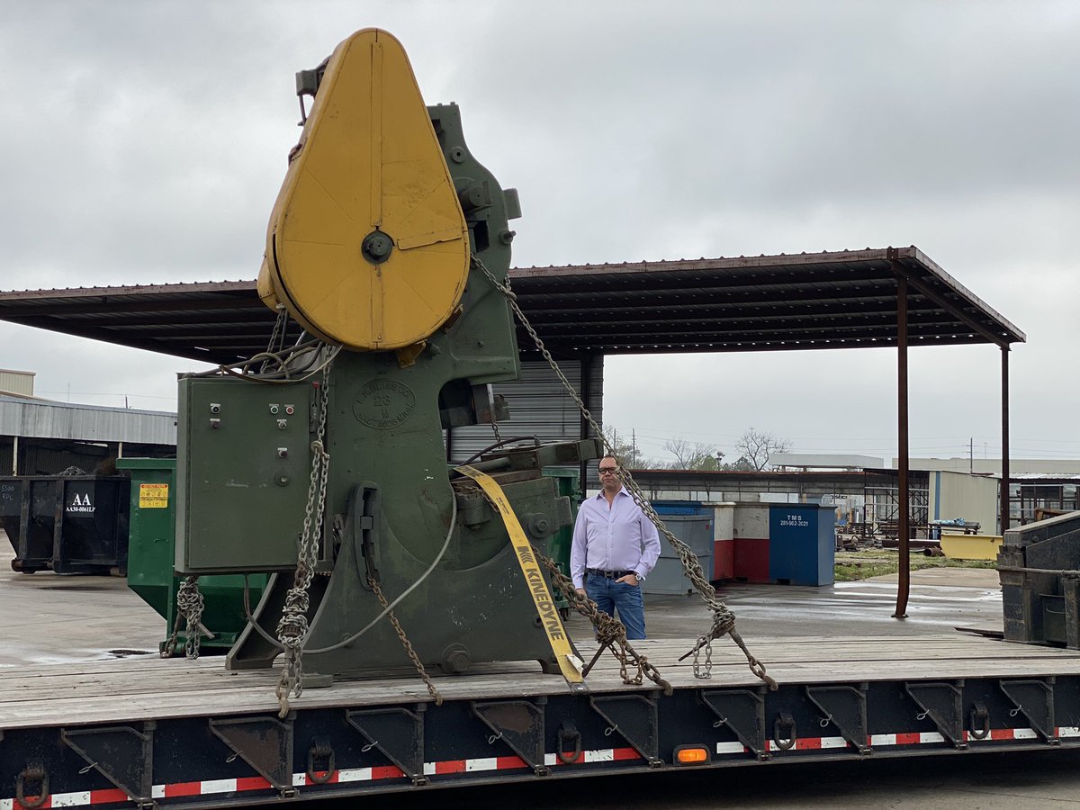 mvmntin's tweet photo. Taking delivery of our stamping press for our new process solutions department. $MVNT https://t.co/Twx9rcHANR