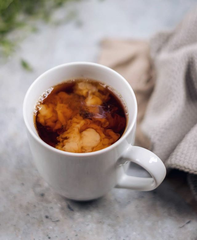 Elle_Jane_'s tweet photo. It's the weekend! But... I'm not very well. Have had a really shitty couple of days. So plans for the weekend mostly involve sofa, tea and a good book. Please hit me me your Netflix bing watching recommendations!
I have on my list so far... Sex education… https://t.co/B4z81IEhTT https://t.co/71d4C6j3zx