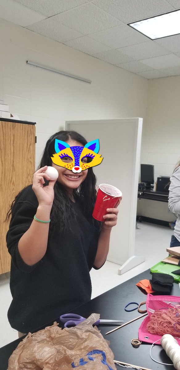 michelleballet1's tweet photo. Physics and falling egg? We have a winner and fun-loving participants! I love visiting all the cool classrooms at #alceast! #journeyeast #2020vision #alted #kidsdeserveit #BeTheOne #txed #shiftthis #culturize #FutureDriven #ditchbook #CodeBreaker #tlap https://t.co/tgV9ai66UJ