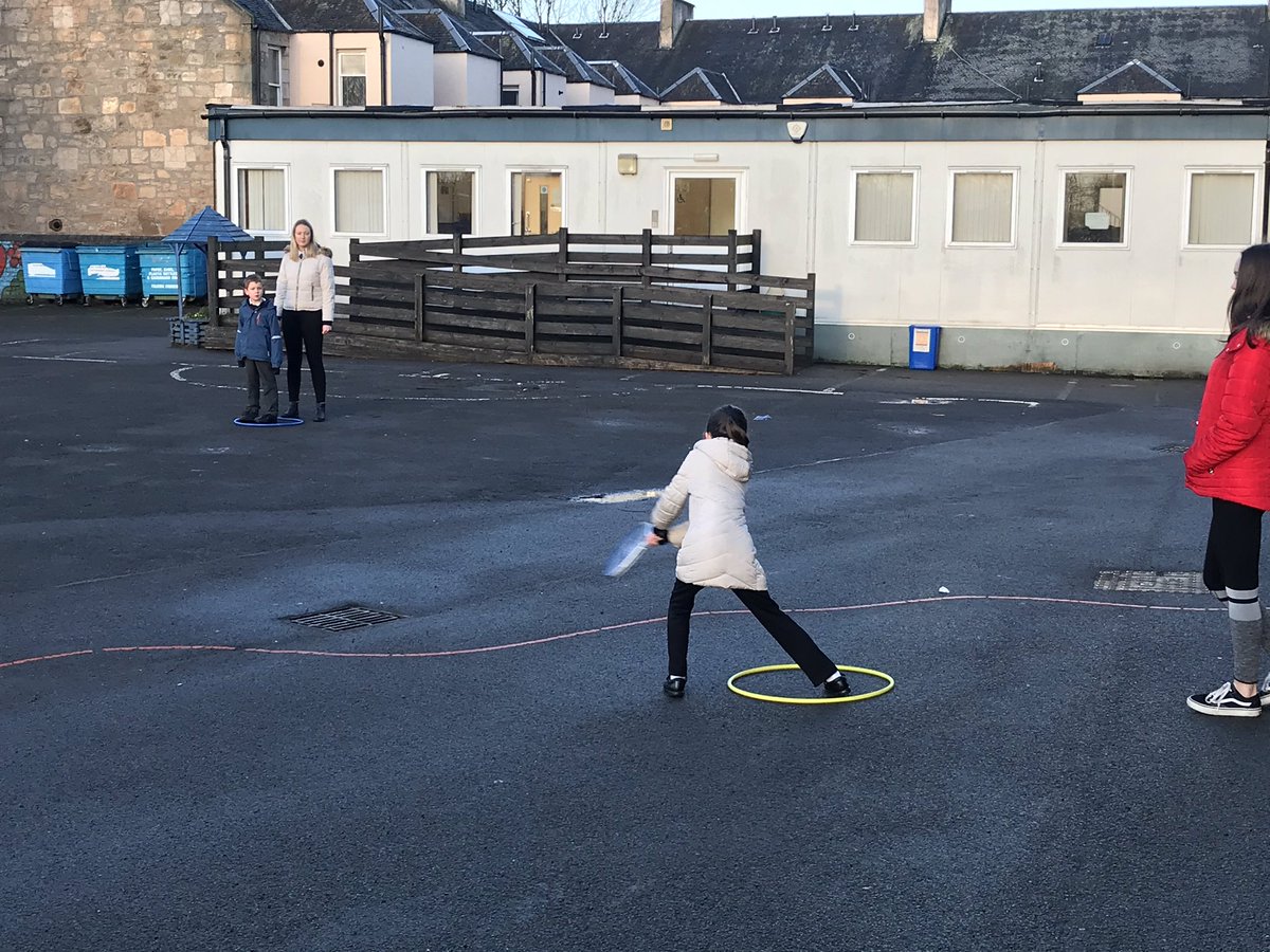 missrobLVPS's tweet photo. Thanks for a great session playing rounders in the playground this morning! #theGenerationProject @GregNicol94 https://t.co/uat1G7aynv