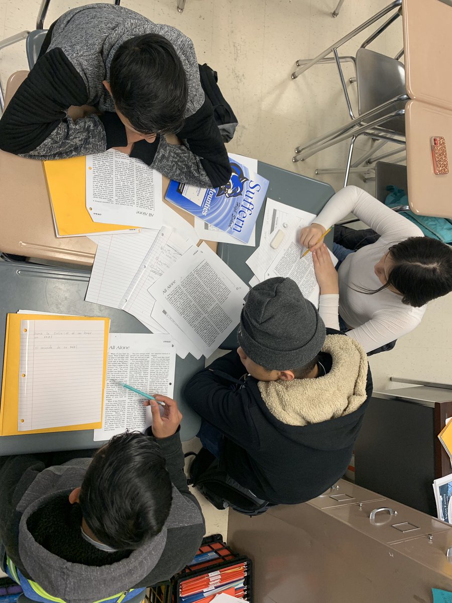 RodrigueENLELA's tweet photo. We are teachers and students. #creatinglearning #creatingunderstanding https://t.co/e7JCPPBbjH