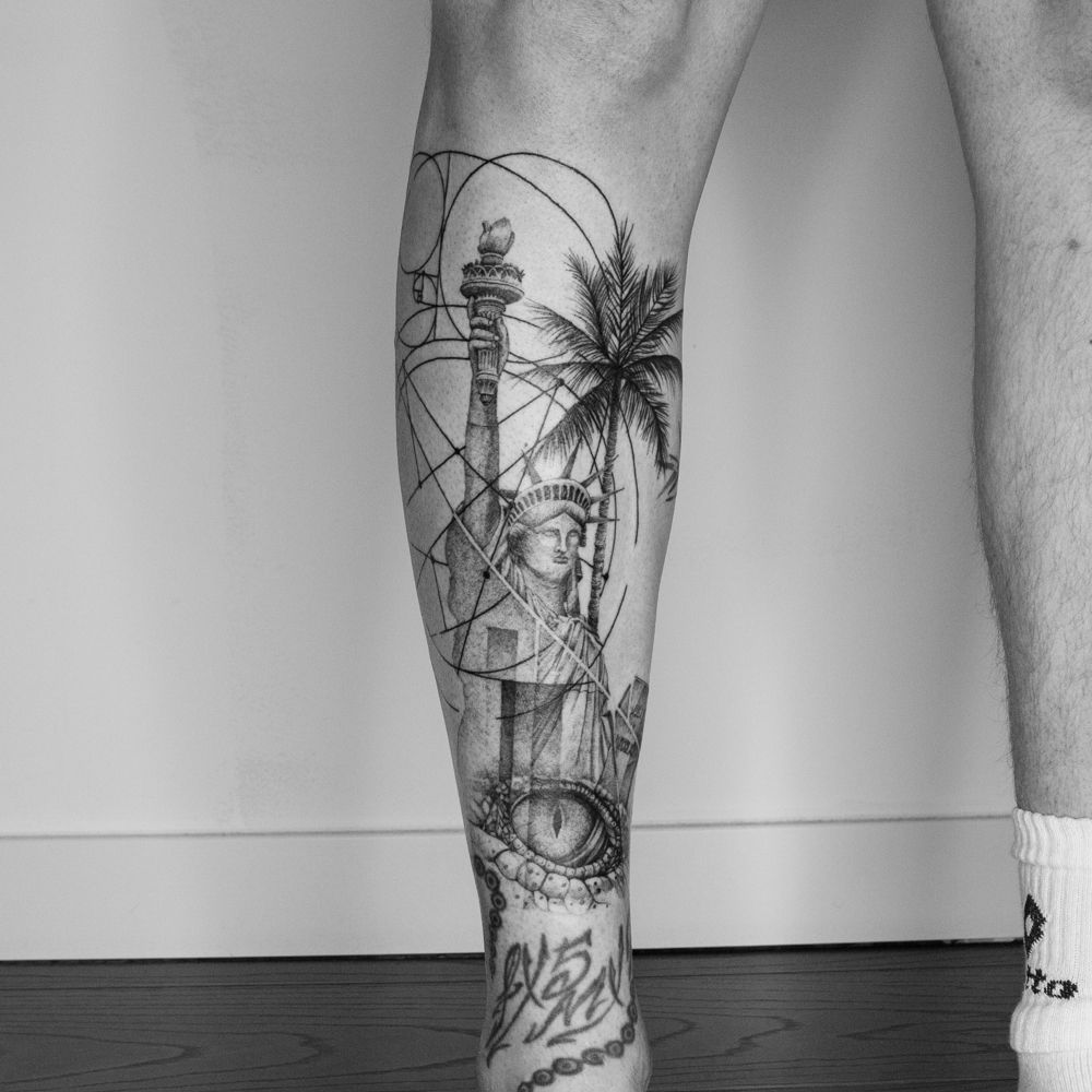 KalawaTattooer's tweet photo. USA trip memories. Thank you Julien :)
-
#tattoo #tattoos #tattooist #tattooing #tattooed #tattoo #usatattoo #usatrip #travel #traveltattoo #statueoflibertytattoo #crocodileeye #palmtreetattoo #palmtree #graphictattoo https://t.co/g03nQXVN8j
