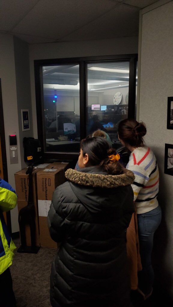 Last night these mentors and mentees from <a href="/BBBSRegina/">BBBS Regina & Area</a> braved the cold and learned more about policing! They got a tour of the <a href="/reginapolice/">Regina Police</a> and learned about what our K9 section does!