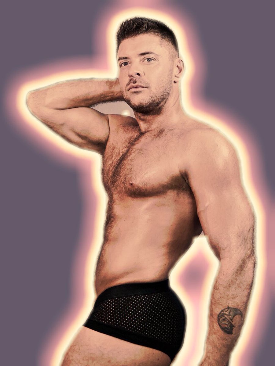 BuiltByA's tweet photo. #FF @jackandyxxx 😍
And be sure to check out his 
Fan Page
https://t.co/2pUfZxbGKq https://t.co/RlOusmXVDj
