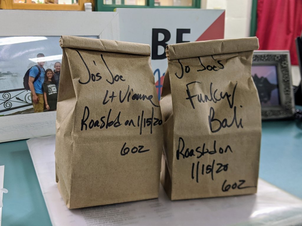 Shutterbugkara's tweet photo. One of my favorite substitute teachers brought me home roasted coffee beans! Excited to try them! They smell amazing! Thankful for this special gal, she makes requesting subs an easy task #relationships #greatsub https://t.co/W290lNPg6F