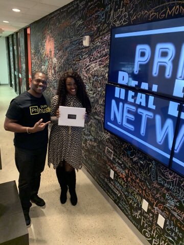 OWMediaCompany's tweet photo. 🎤🔥💯 The Prime Real Estate Network with @PRNpodcastRic &amp; @BrooksandDavis on @TheSphereTV was so much fun! I was honored to have been invited to drop gems on the media biz! #ObsessedWithMedia 🔥🎤 https://t.co/BBIsSlRPd4