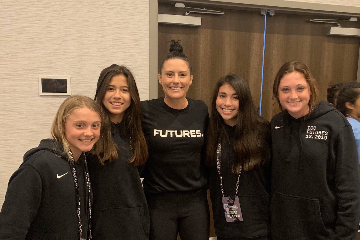 Friday Feels...That feeling when FC Stars 2005 ECNL players (Left to Right) Caroline Hood, Avery Galante, Maya Mathis, and Frankie Valverde competed in the ICC Futures Cup at IMG Academy in Florida and met @alikrieger @iccfutures #ICCFutures #ICC2019 #starsnation
