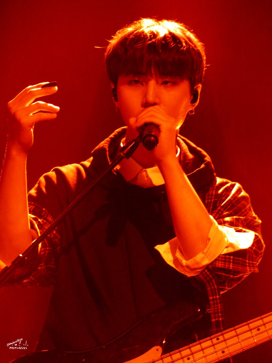 ofMemories_'s tweet photo. <200116>

Young K hot
#YoungK #영케이 #Younghyun #영현 #KangYounghyun #강영현 #Day6 #데이식스 https://t.co/TpJ0ZZV0Cl