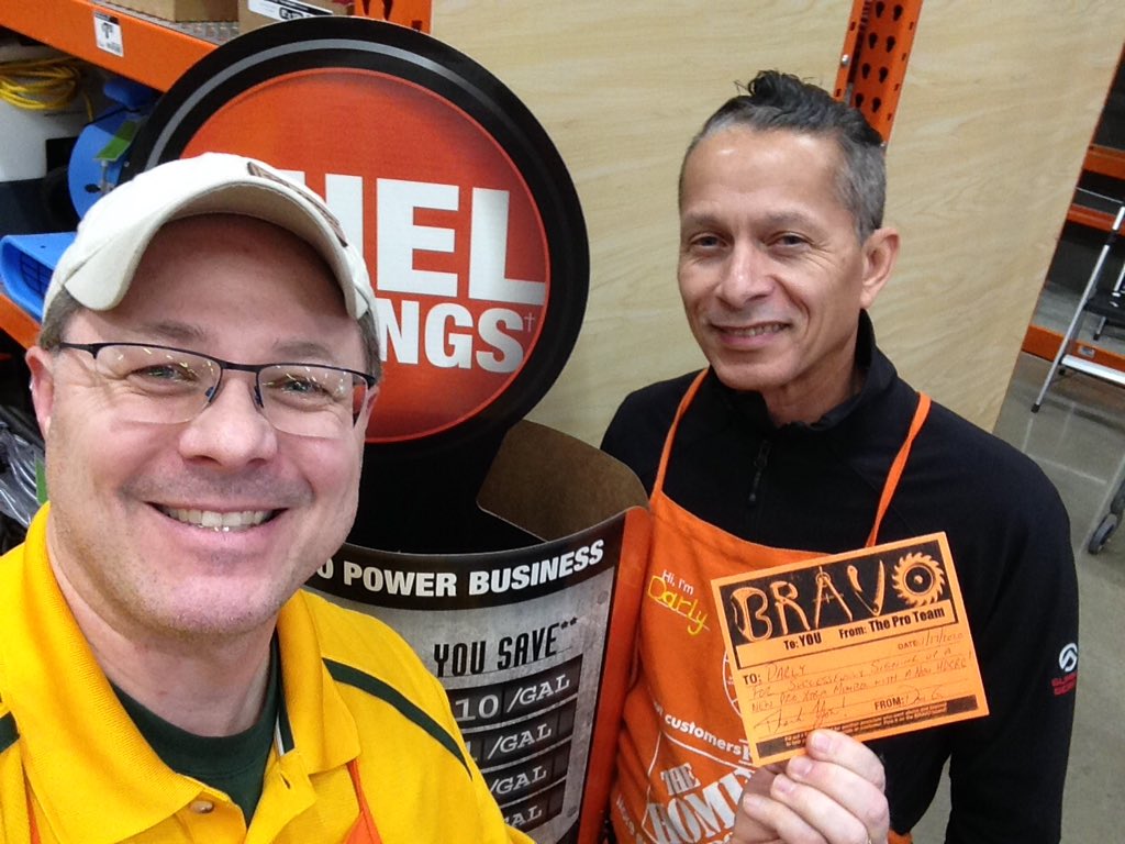 THEdepotdan's tweet photo. Darly, our new PA (who has not even has his New Associate Check-In yet), just signed up a new Pro Xtra Member with a New HDCRC! This guy ROCKS! #ProBravo @wewin382 @jasonbarker195 @Jason_Schelvan @BobPold https://t.co/BFjTf7MJsn