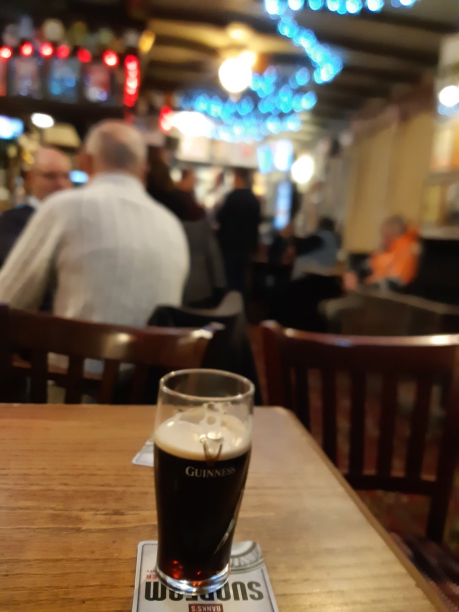 Gail_AT's tweet photo. Nothing like a wee half after work. Totally love @CottageOlde #openfire #cozy #commuitypub @Admiral_Taverns @CAMRACaSC https://t.co/dCYCggd6yZ