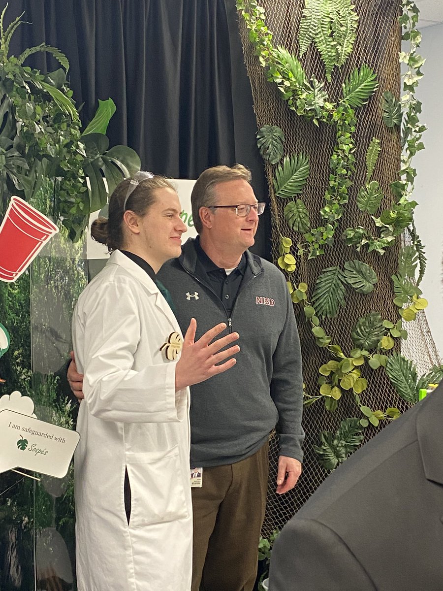 official_sospes's tweet photo. Its tradeshow day! If you haven’t already, come visit our booth from 2:40 to 3:30 today! @VEInternational @BMEAcademy @NorthwestISD #VEInternational https://t.co/62pC7jjBIz