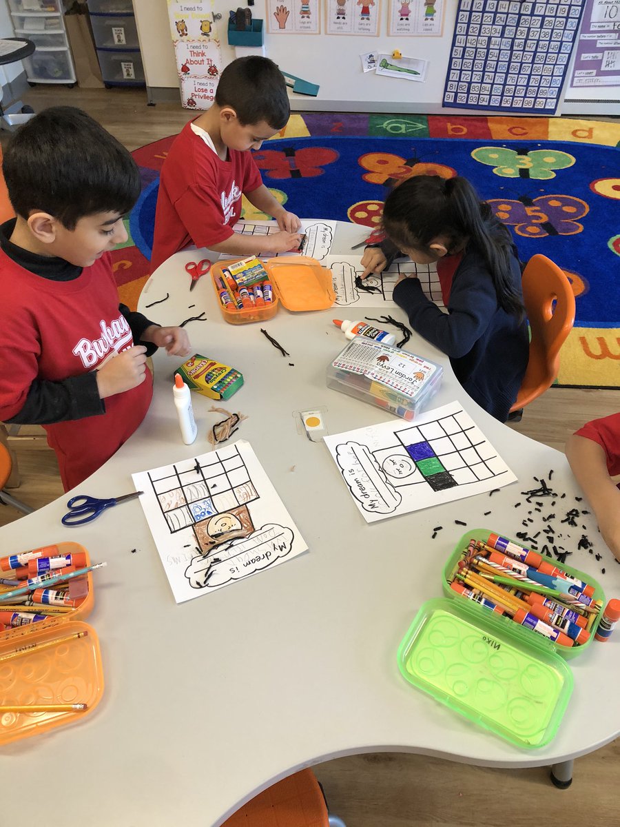 Molly Johnson tweet media