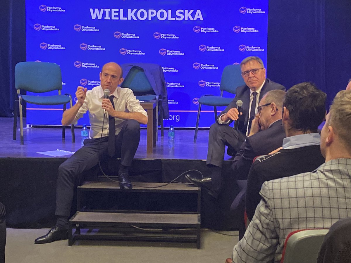 Dzięki decyzji <a href="/Arlukowicz/">Bartosz Arlukowicz</a>, już dziś zaczynamy projekt #DudaExit.

<a href="/bbudka/">Borys Budka</a> i <a href="/M_K_Blonska/">Małgorzata Kidawa-Błońska</a> #Kidawa2020 #Zmiana2020
Zobaczymy od kogo z Nich dostaniemy lajka ❤️