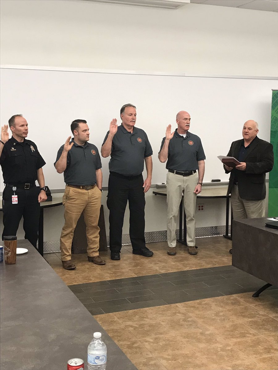 David K Nichols tweet media