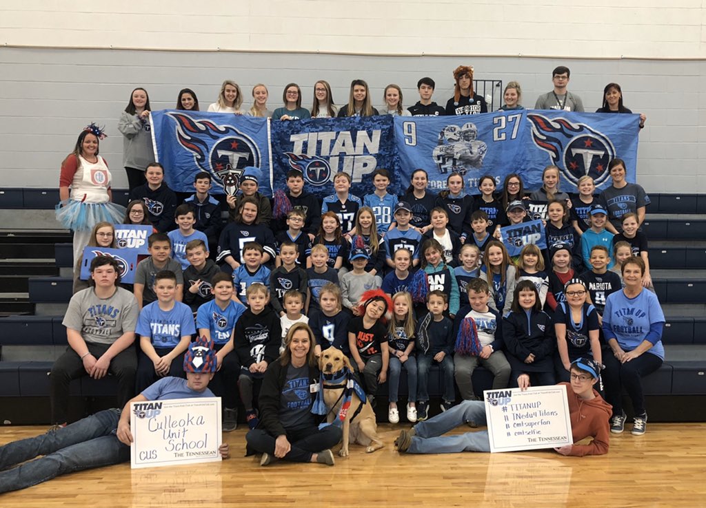 Maryann32112960's tweet photo. Culleoka Unit School is cheering on the Titans ❤️🏈 #TNedu4Titans #TitanUp #cmtsuperfan #cmtselfie #maurycountyschools #culleoka @cjmarczak @CulleokaUnit @MauryCoSchools @Titans https://t.co/DFLNXgpqC3