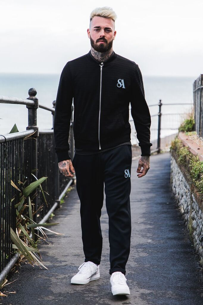 8_apparel's tweet photo. People will stare. Make it worth their while. 🖤
.
How unreal does Callum look? To shop our entire Men's collection, click the link here: https://t.co/E6cYUMBs9w
.
#8Apparel #8A #UBU® #beyou #comfort #ukbrand #athleisure #leisurewear #menswear #cromer #norfolk  #quality #British https://t.co/R3kPWIWECB