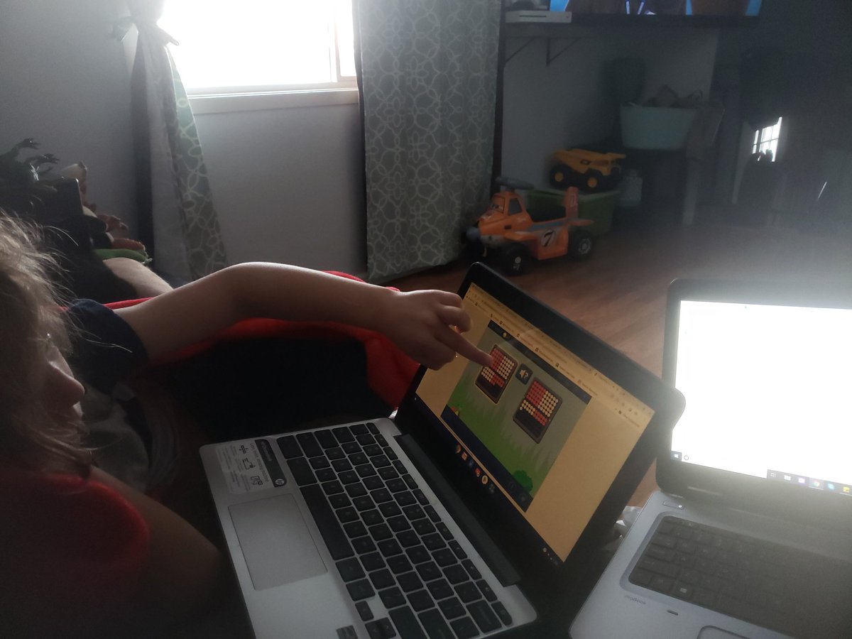 2 kids home from school. Little one naps and the big kid does <a href="/DreamBox_Learn/">DreamBox Learning</a> while I do my work for school too. #dreambox #loveslearning #teacherkid