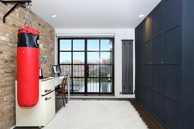 L shape dormer converting this dusty old loft into a full teenage / adult man cave and office complete with punch bag and crittall windows and doors🥊 🖤
.
.
.
.
#lshapedormer #loftconversion #brickslips #crittallwindows #acton #w3 #teamashisland <a href="/ashi/">ashi</a>… ift.tt/2TzhSoJ