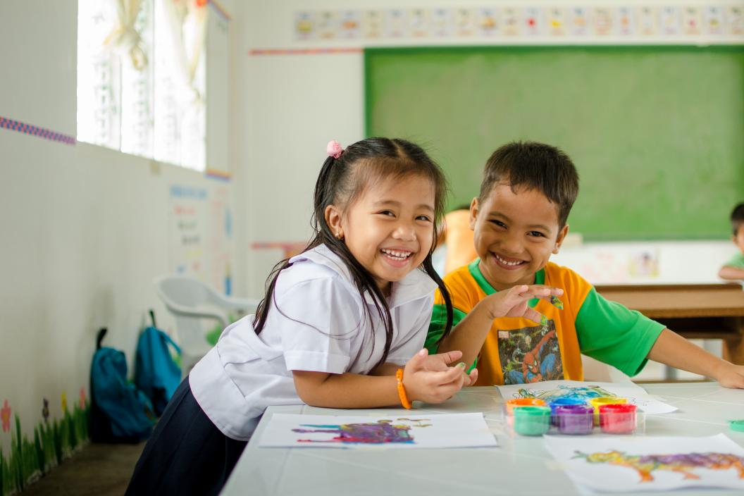 School makes me. Among as с детьми. SDGS and children. Children are among as. LJ Filipina Orphan dentist.