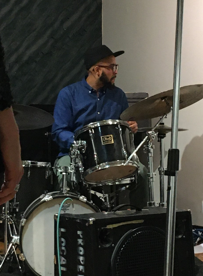 Local_802_AFM's tweet photo. Last night, the 802 Jazz Committee had its final #JMStudentJam of the season! Student musicians came from all over the NY metro area to jam with 802 musicians @thehc3, Kelly Green, and @JonMichel, learning invaluable lessons about bandstand etiquette and jazz improvisation! https://t.co/lwKWBuyaUf