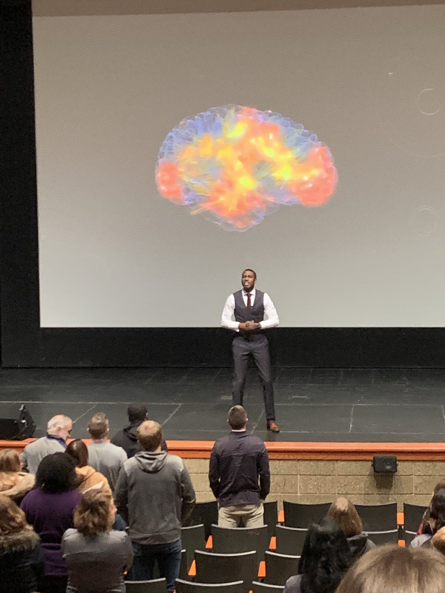 SCEfunbrarian's tweet photo. An entire day of inspiration!!! Thank you @MichaelBonner_ @casas_jimmy @shannonmmiller @PLSD @SeymourEducate #PLSDproud #liveyourexcellence https://t.co/8VM9SpEace