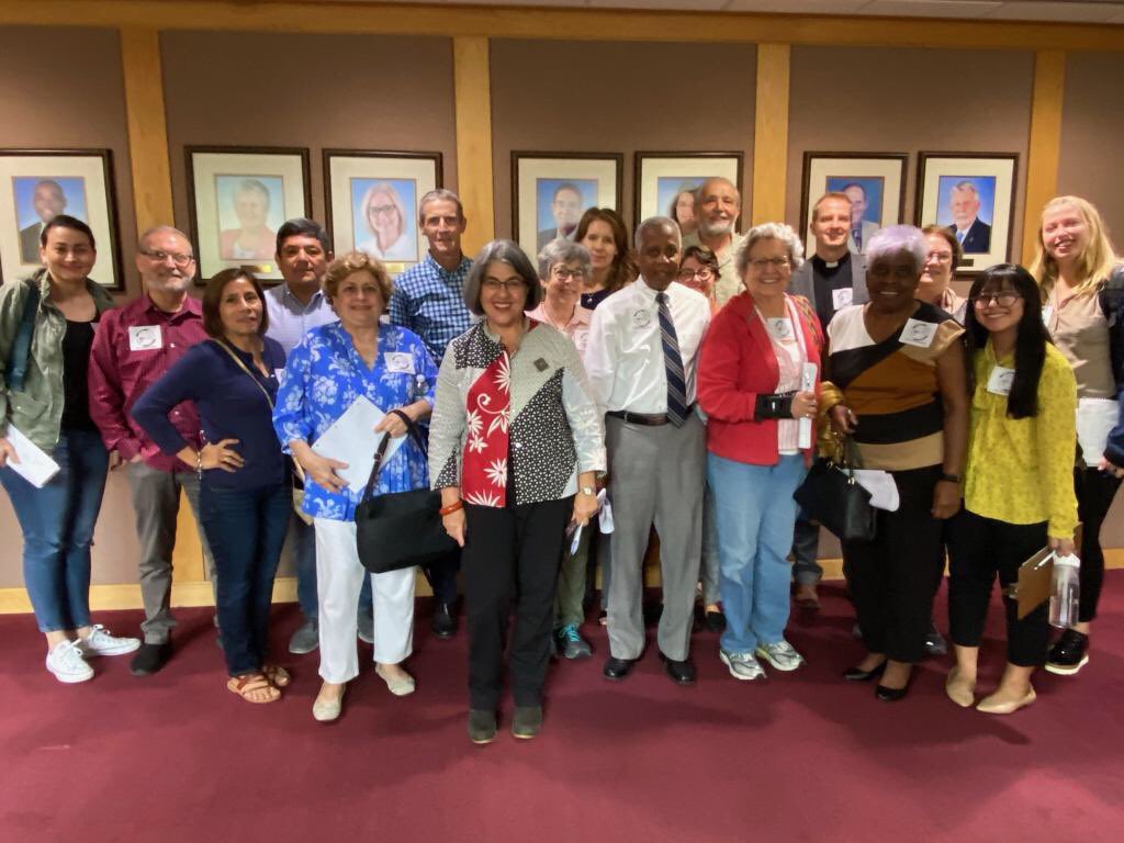 PACTMiami's tweet photo. #FRIYAY!! This week we celebrate being one step closer to #idsforeveryone in Mami Dade County, after Community ID legislation sponsored by @dlcava passed in the Housing, Social Service, and Economic Development Committee. #letjusticeroll! https://t.co/q4cghCCzL2