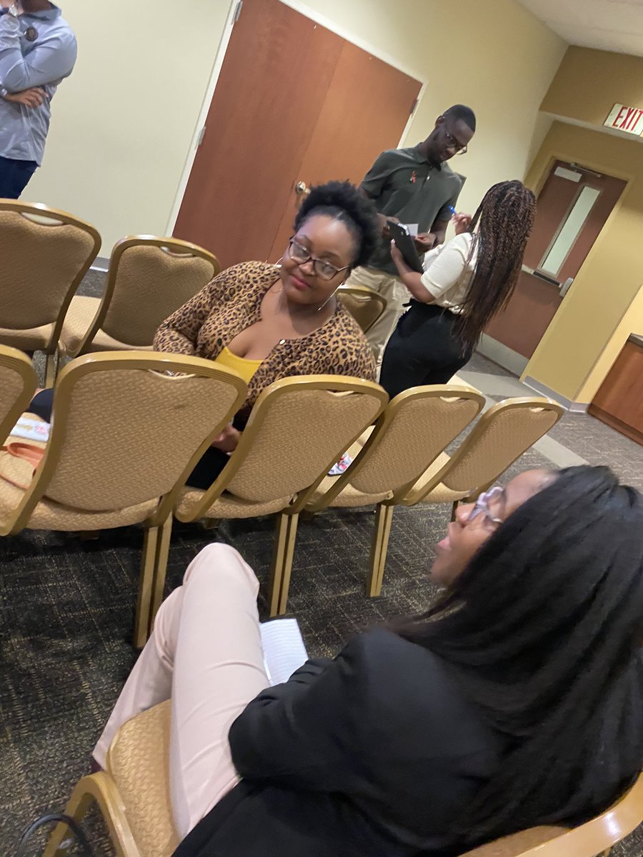 usfwtlt's tweet photo. We would like to Thank everyone who came out to our 1st GBM of the semester ❤️ We truly appreciate it and we hope it helped everyone in the health field and you took home some tips 💛 See you at the Next one! #usf23 #usf22 #usf21 #usf20 #usf #usfwtlt #wtlt https://t.co/r0l9wBhkBh