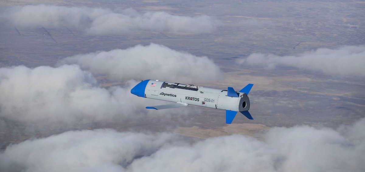 Dynetics's tweet photo. Ready, set, go! Our Gremlins Air Vehicle took to the skies during its maiden voyage, which lasted one hour and 41 minutes. https://t.co/NFLhgRMXV2