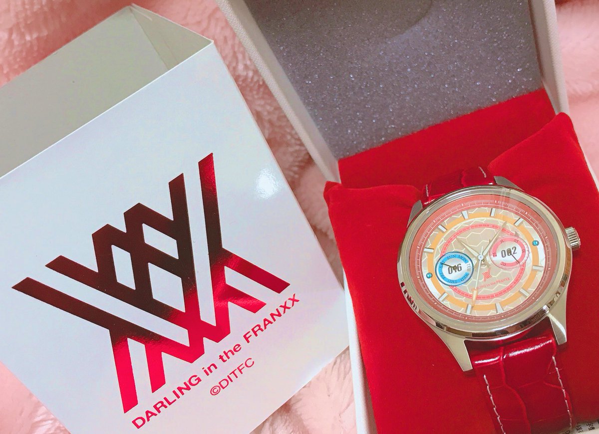 Naoya K アニメ ダーリン イン ザ フランキス はホント良かった 特に最後4話あたりは泣けました このゼロツー腕時計のデザイン 至るところに作品 キャラの設定やネタが詰まっていてファンにはたまりません ファッションにアニメを