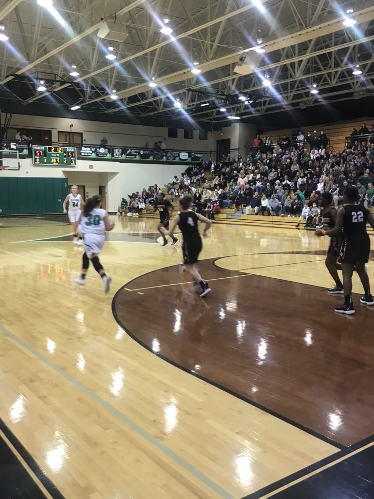 Dragonettes win over Lafayette on Senior Night! Mykenzie Weaver scores her 2000th career point and the team moves to 7-2 in region! Thank you Seniors and congrats Mykenzie!