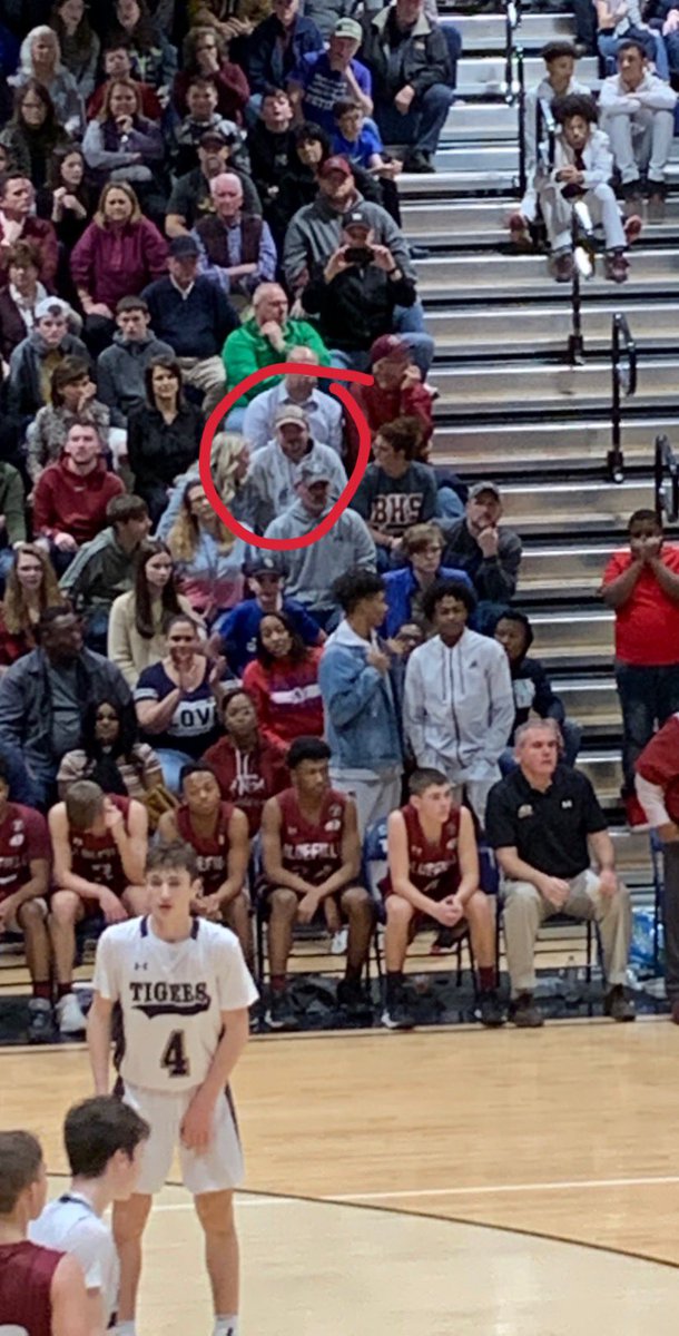 100Kadin's tweet photo. @Jacob_Cruise50 Lmaooo https://t.co/1nRLap2oAn