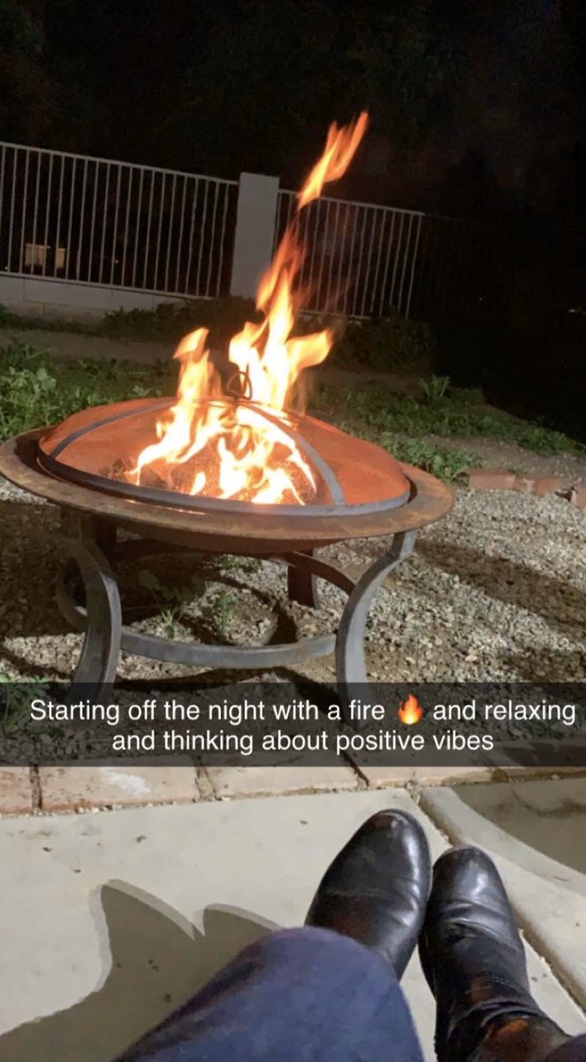 Starting off the night having positive vibes and thoughts 💭.