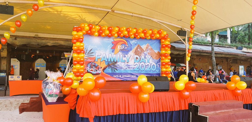 Sri_Nair1's tweet photo. A day of fun in the sun at @PwC_Malaysia's annual Sports Club Family Day. Have a splashing good time people, with your loved ones and colleagues! https://t.co/W2yz7FnvET