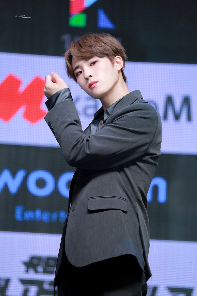 Day 18: CONCERT DAY TODAY GOOD LUCK SEUNGMIN I WISH I COULD BE THERE TO SEE YOU BUT STILL I KNOW YOULL BE GREAT 