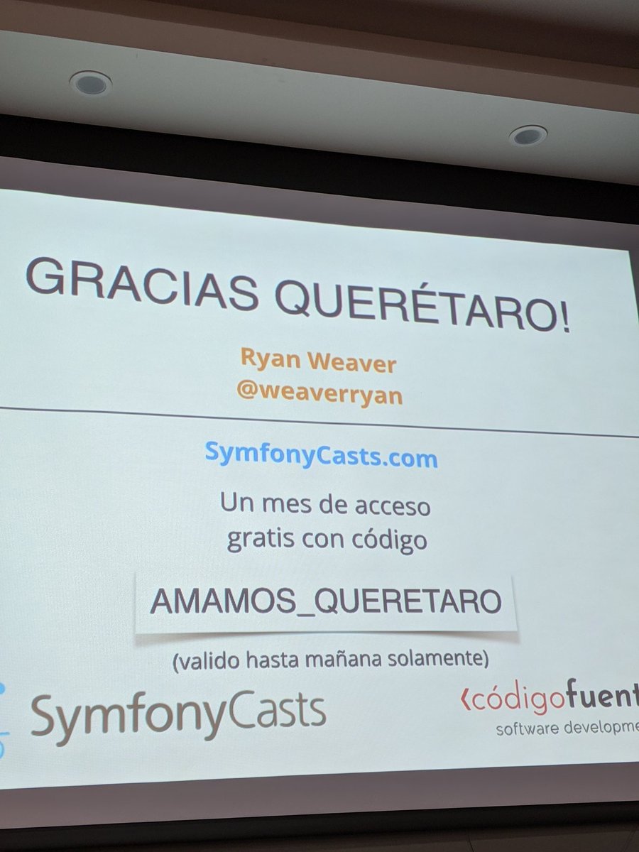 lasr21's tweet image. Un mes gratis de symfonycasts.com 🥳🥳🙀 solo en #phpqro2020 y @weaverryan solo hasta mañana