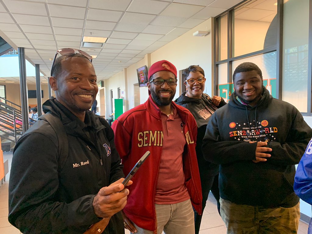 msformoso's tweet photo. MTL visits FSU, FAMU, Bethune &amp; UCF!  This is what being a Patriot is all about: pride, unity, academic excellence &amp; dedication! A HUGE thank you to our chaperones &amp; alumni for making this an unforgettable trip for our #PatriotScholars! #PatriotsNEVERRest! https://t.co/Pjr4UnTuos