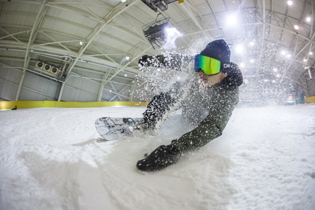 Bigsnowad's tweet photo. How are you spending this holiday weekend? Why not try something new at #bigSNOW Equipment rentals and complimentary lessons included in our SNOW Day package #EveryDayIsASnowDay https://t.co/Q7u5NQzjpx
