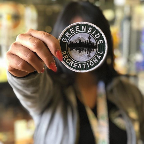 ZootsWA's tweet photo. Join us for #VendorDay at @GreensideRecDES in Des Moines on Friday from from 4-7pm. Come ask us your questions about #edibles and SAVE 20% OFF ALL products from @Zootology 😋💚 #ZOOTSALE 📷 by 
@las_vixen 🔥 #GreensideRec #i502 #legalweed https://t.co/92YJNsG8Yp