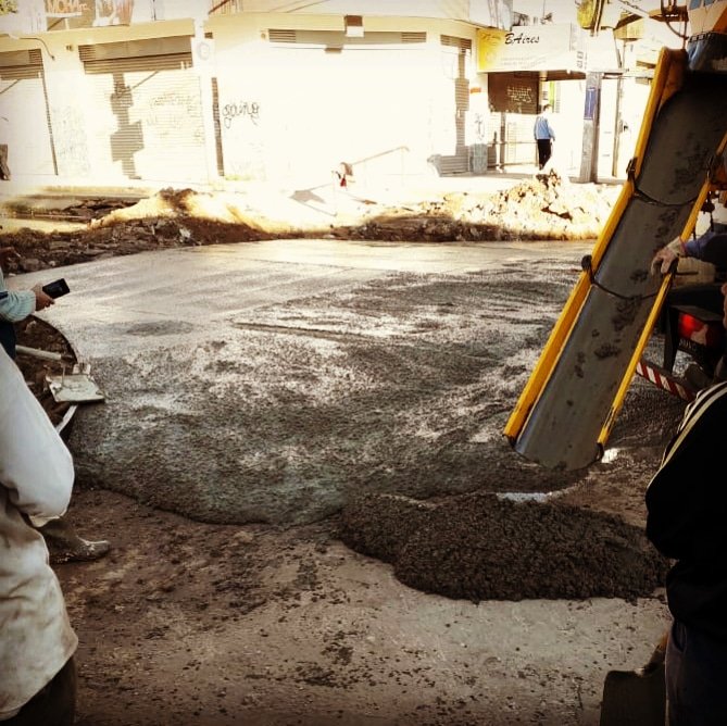 ObrasGc's tweet photo. ☑️ Pavimentación_Hormigonado.
🗣 Avance de Obra_m3/ml❗Control presente/acumulados ❗Registro $/avance❗ 𝗲𝗺𝗶𝘀𝗶𝗼́𝗻 de 𝗿𝗲𝗽𝗼𝗿𝘁𝗲𝘀 👈

#Control
#Análisis
#Reportes
#BalanceFinal
#obras https://t.co/A2ywhhy0tj